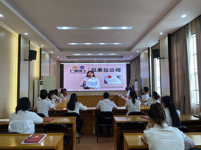 学习现场；畦磋 摄（修图）.jpg
