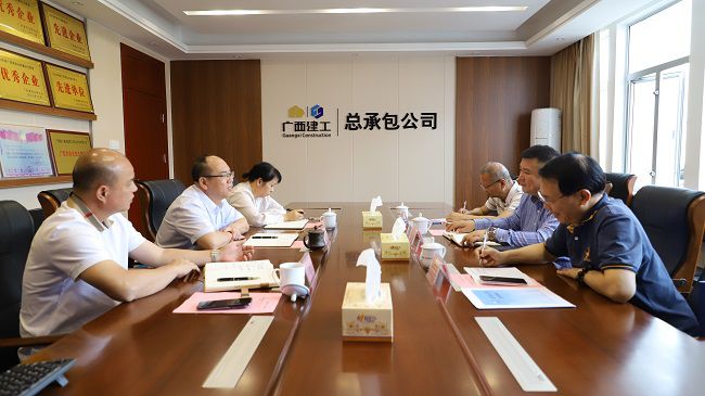 1777274284782791.jpg 会议现场2 修图.jpg